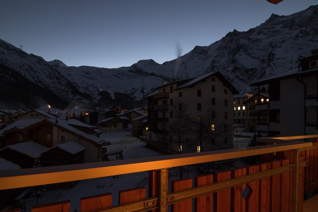 Haus Serac Saas-Fee Kamer foto